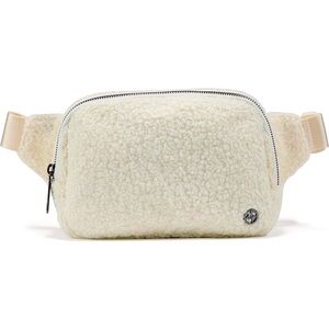 Pander Fleece Belt Bag